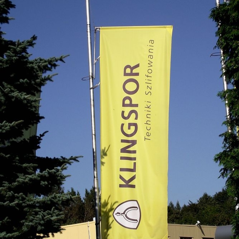 Klingspor - flaga reklamowa z logo firmy Klingspor